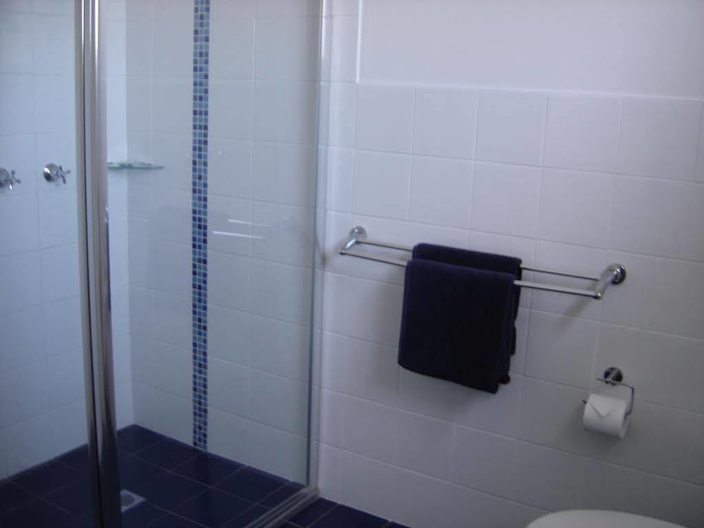 Avaleen Lodge Motor Inn Нора Экстерьер фото
