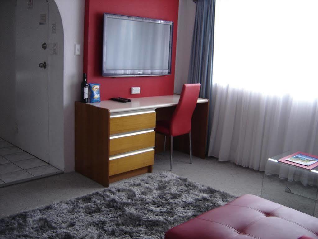 Avaleen Lodge Motor Inn Нора Экстерьер фото